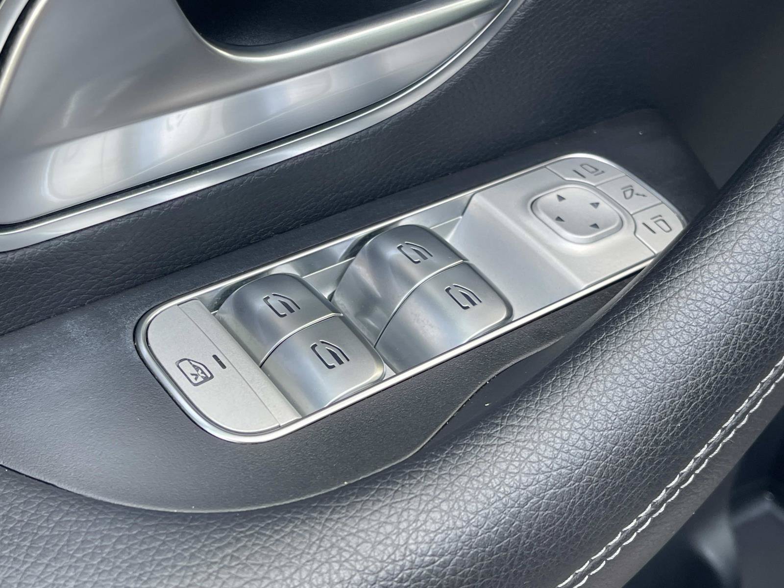 Certified 2023 Mercedes-Benz GLS 450 4MATIC image 33