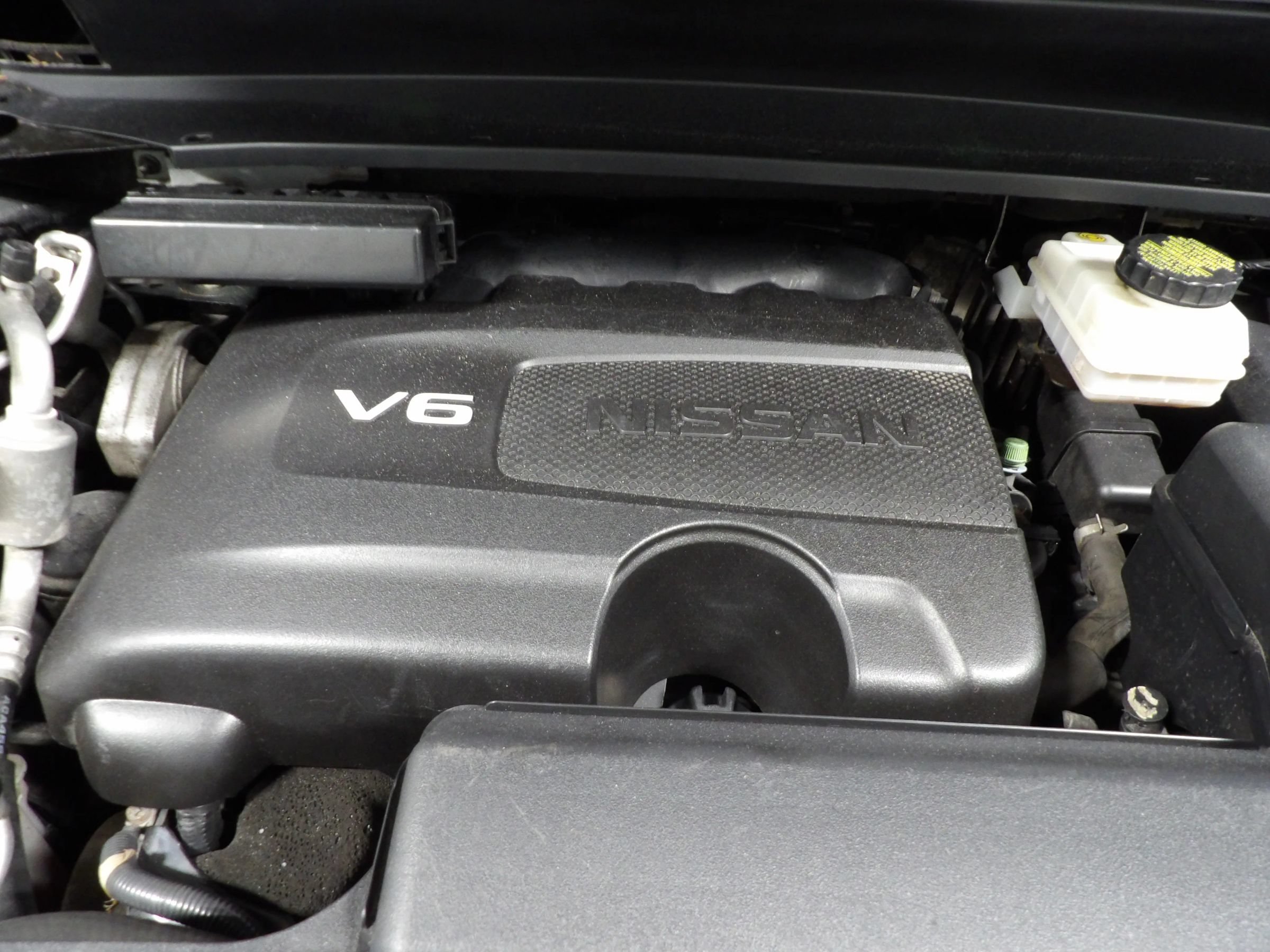 Used 2017 Nissan Pathfinder SV w/ SV Cold Weather Package AWD/4WD image 23