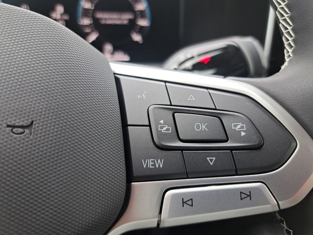 New 2026 Volkswagen Tiguan S image 12