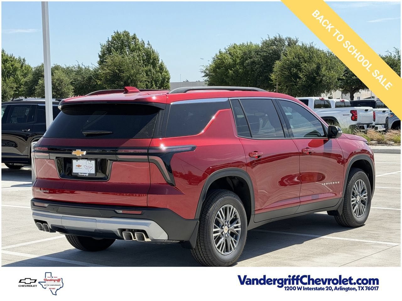 New 2026 Chevrolet Traverse LT FWD image 4