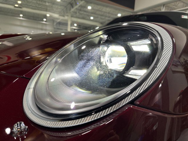 Used 2006 Porsche 911 Carrera 4 AWD/4WD image 8