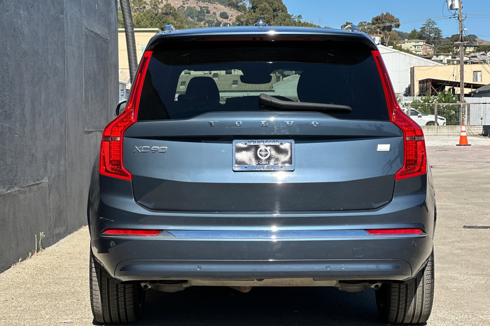 Certified 2024 Volvo XC90 T8 Ultimate w/ Protection Package AWD/4WD image 8