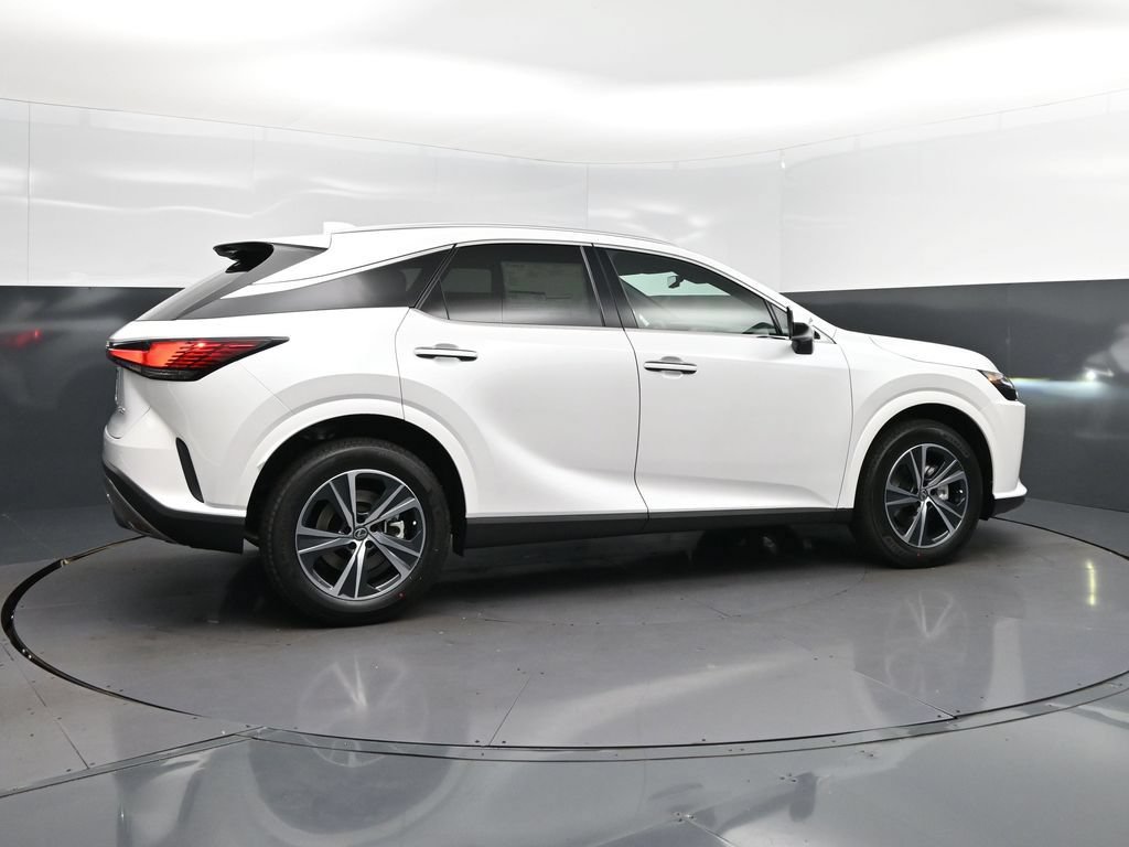 New 2026 Lexus RX 350 FWD image 8