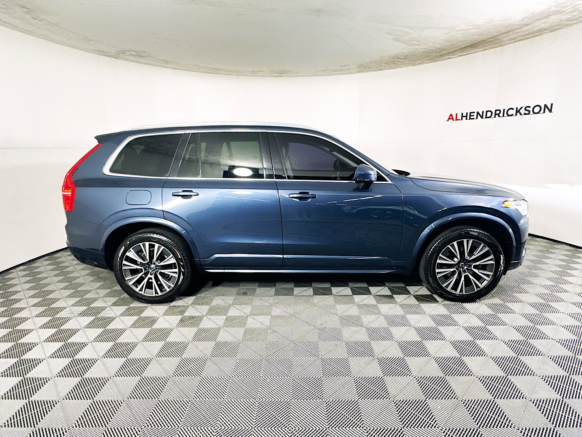Used 2020 Volvo XC90 T5 Momentum w/ Protection Package Premier video 2
