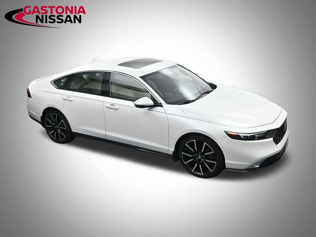 Used 2024 Honda Accord Touring image 23