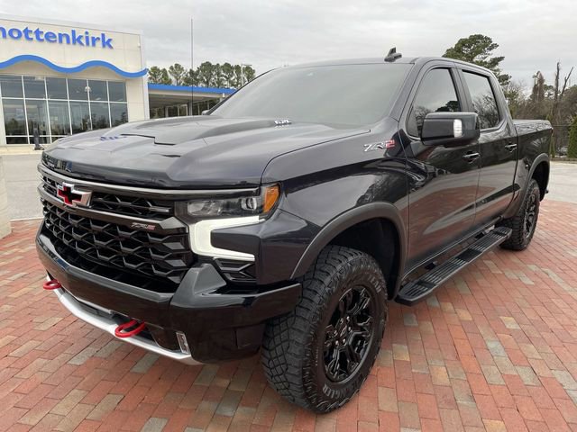 Used 2023 Chevrolet Silverado 1500 ZR2 w/ Technology Package image 1
