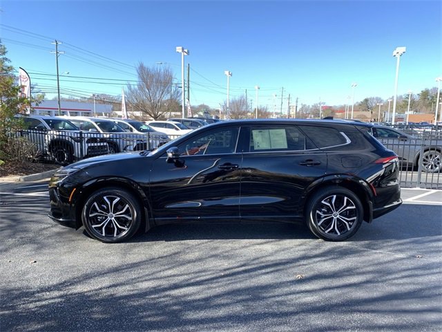 Used 2025 Toyota Crown Signia image 5