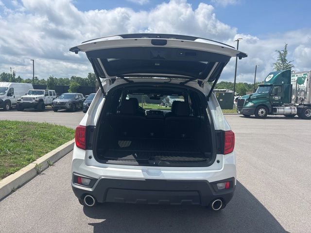 Used 2023 Honda Passport EX-L image 18