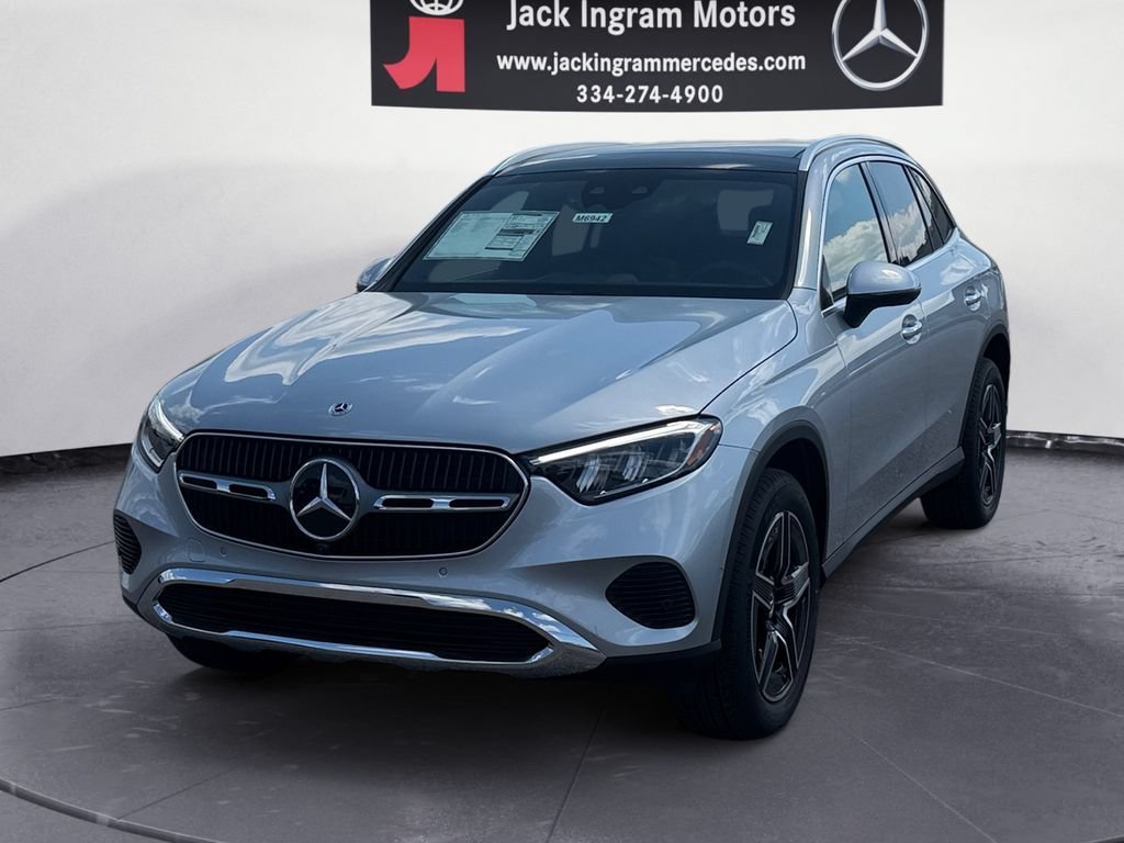 New 2026 Mercedes-Benz GLC 300