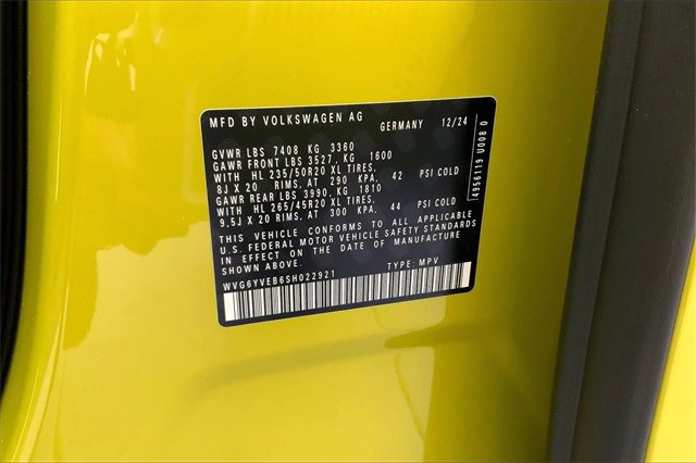 New 2025 Volkswagen ID. Buzz 1st Edition image 15