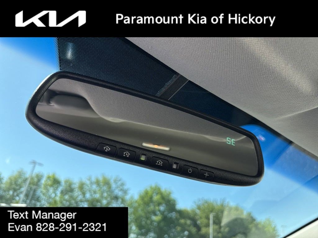 Used 2017 Kia Forte LX FWD image 23