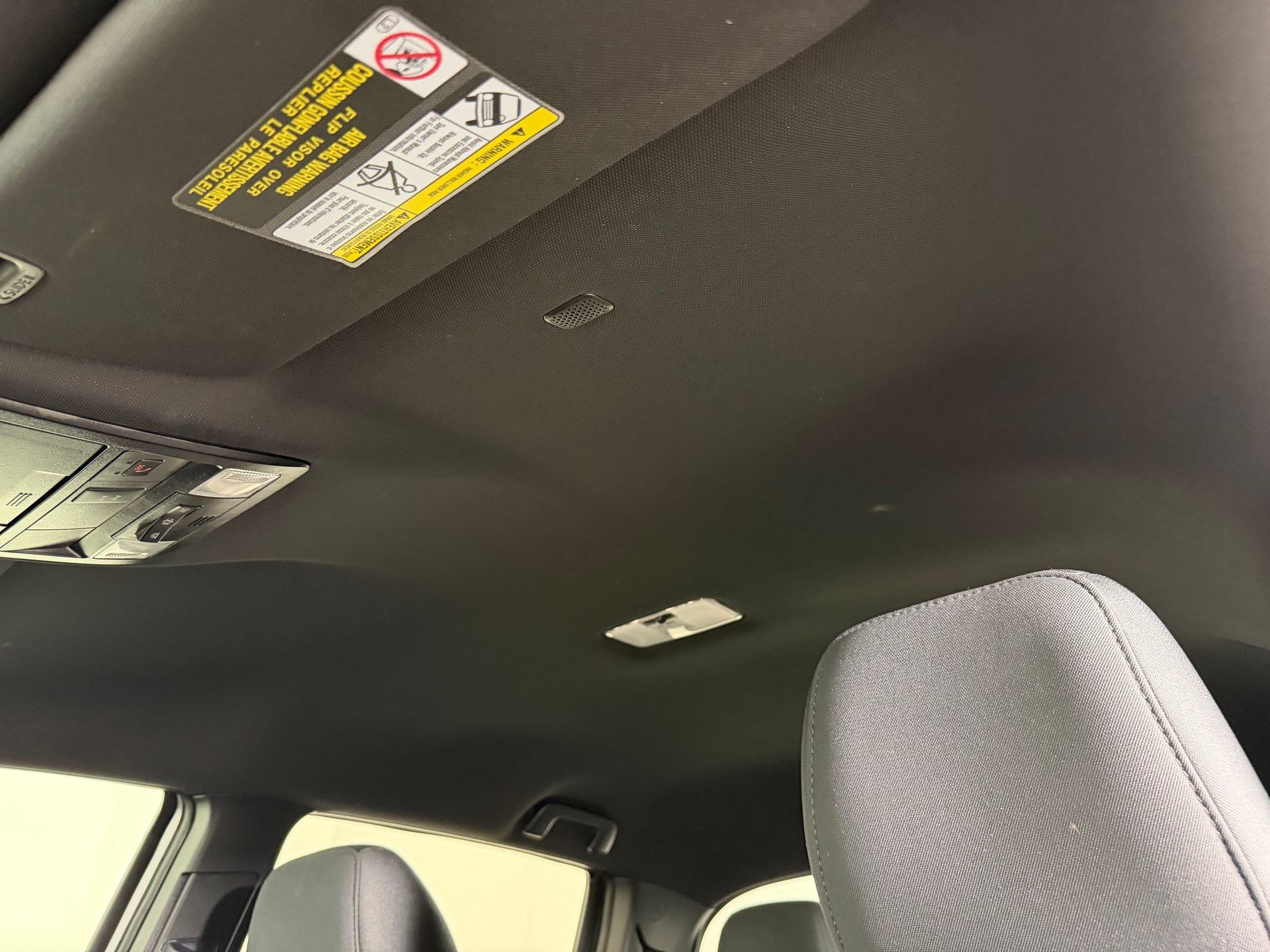 Used 2022 Toyota Tacoma TRD Off-Road RWD image 23