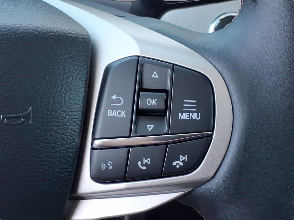 New 2026 Ford Explorer Active AWD/4WD image 23