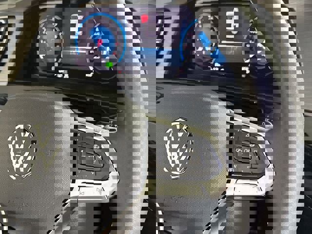 New 2026 Volkswagen Atlas Cross Sport SE image 18