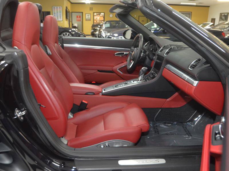 Used 2019 Porsche 718 Boxster S RWD image 25