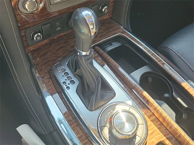 Used 2020 Nissan Armada Platinum image 22