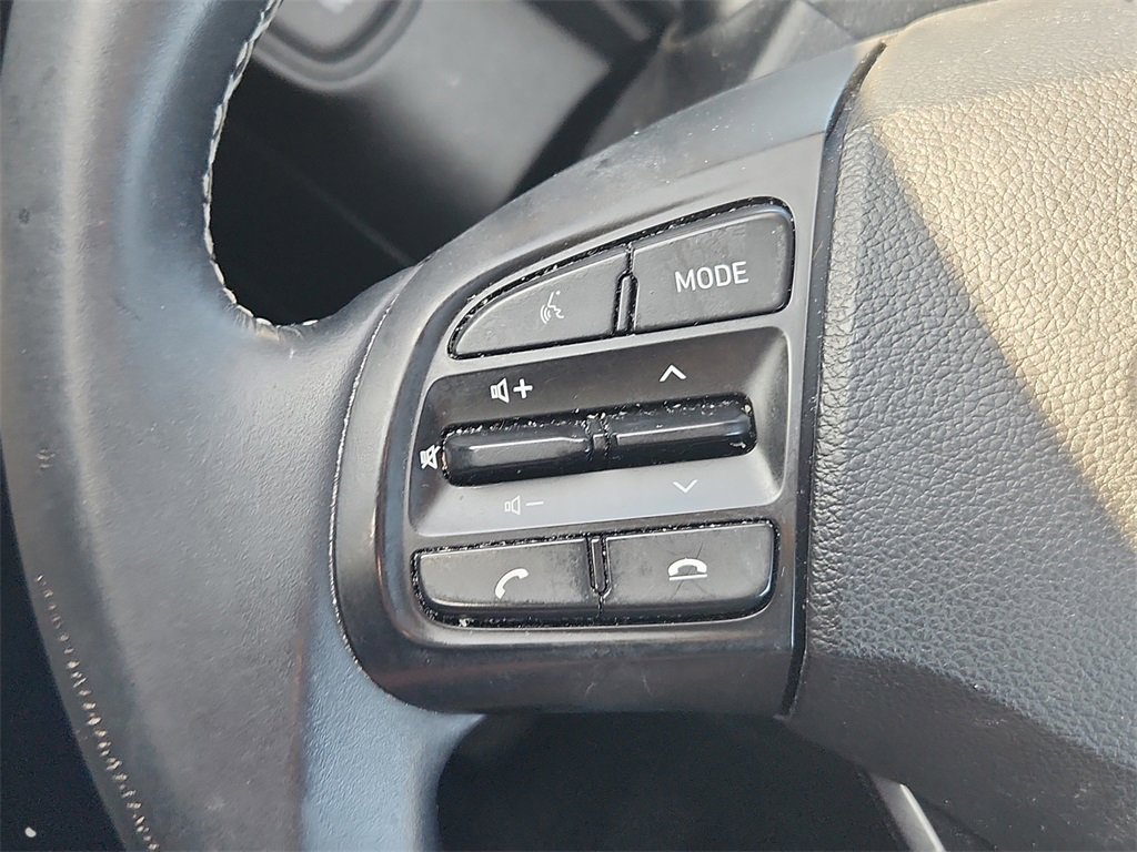 Certified 2022 Hyundai Venue Limited image 22