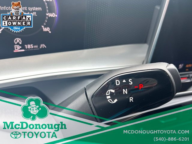Used 2025 Volkswagen Tiguan SE R-Line AWD/4WD image 24