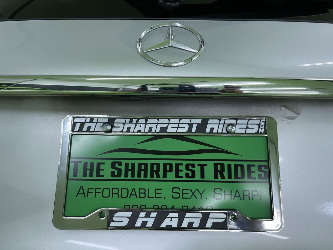 Used 2019 Mercedes-Benz GLC 300 4MATIC w/ Premium Package image 12