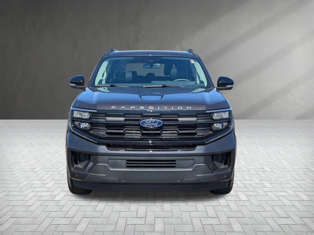 New 2026 Ford Expedition Active image 6