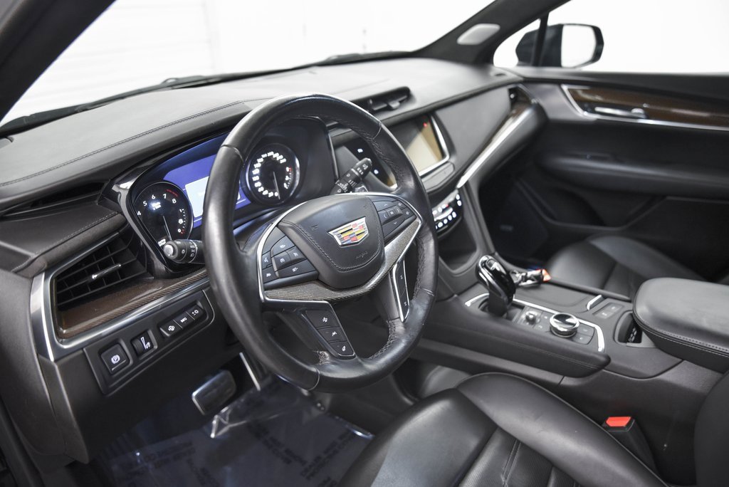 Certified 2023 Cadillac XT5 Sportv w/ Platinum Package image 16