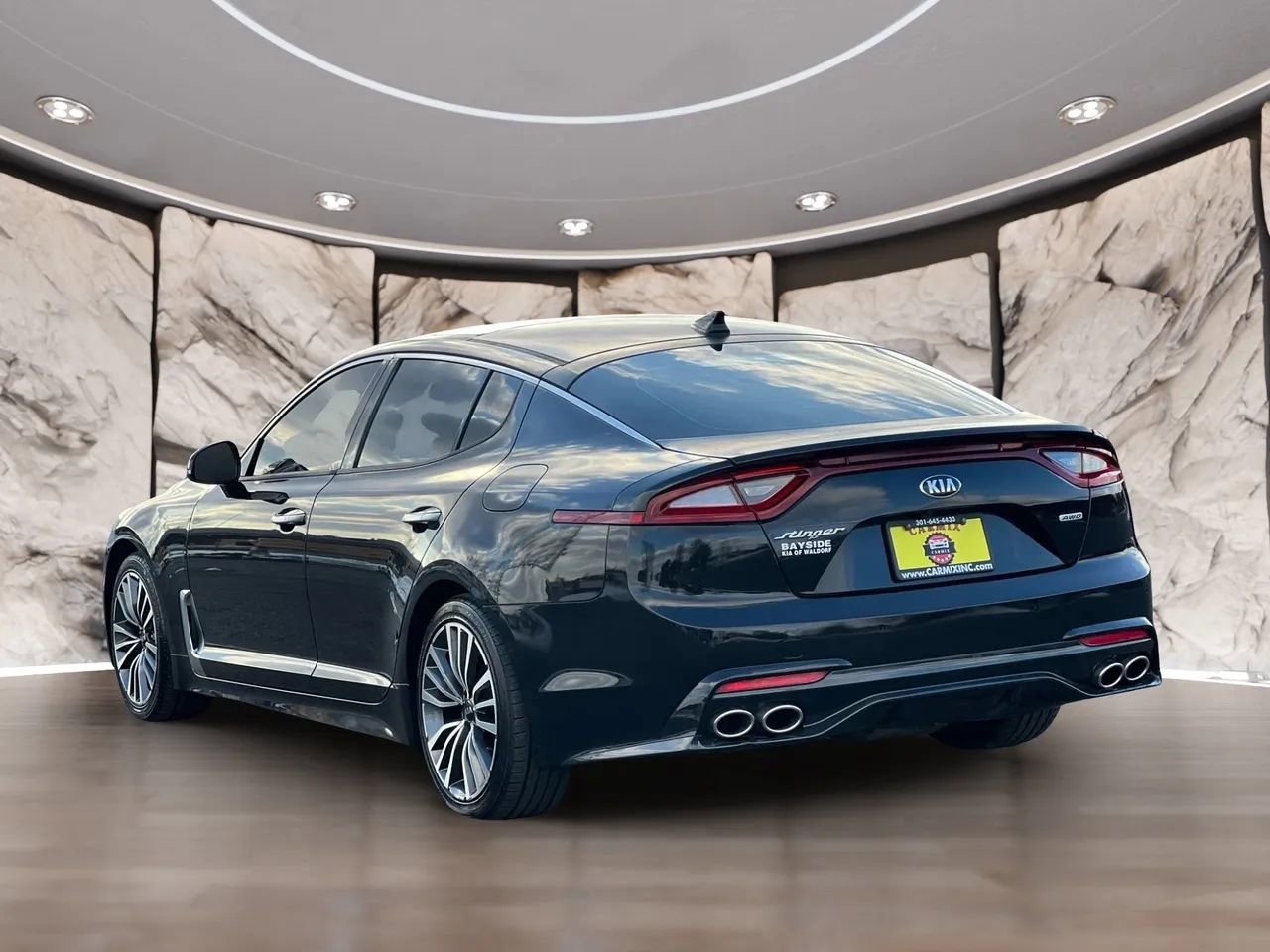 Used 2018 Kia Stinger Premium image 8