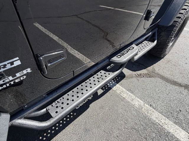 Used 2013 Jeep Wrangler Unlimited Sport w/ Connectivity Group AWD/4WD image 12