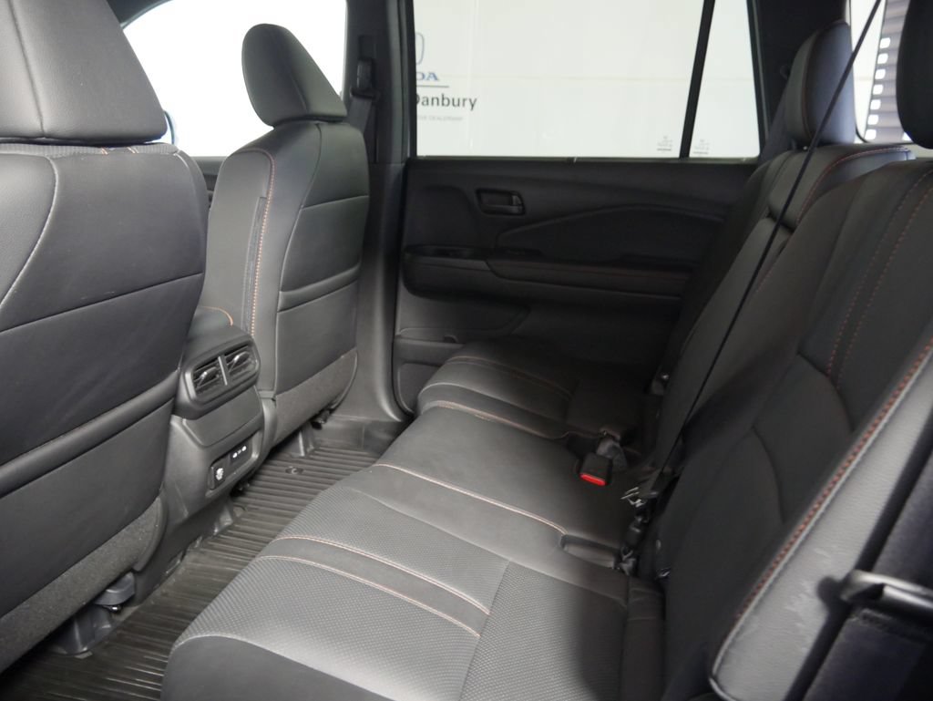 Certified 2024 Honda Passport TrailSport image 13