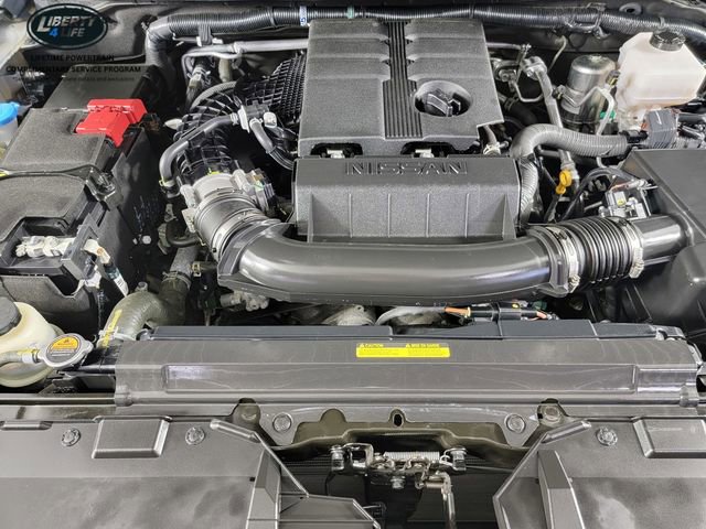 Used 2025 Nissan Frontier PRO-4X AWD/4WD image 38