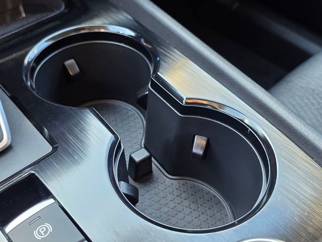 Used 2024 Nissan Rogue SV image 33