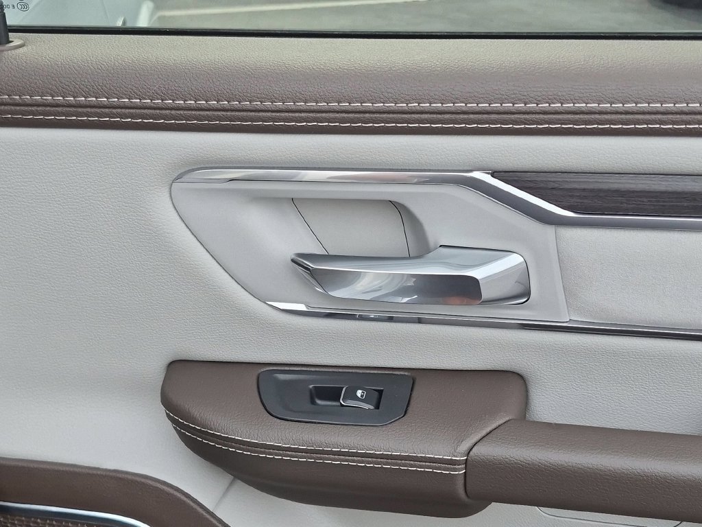 New 2027 RAM 1500 Laramie AWD/4WD image 29