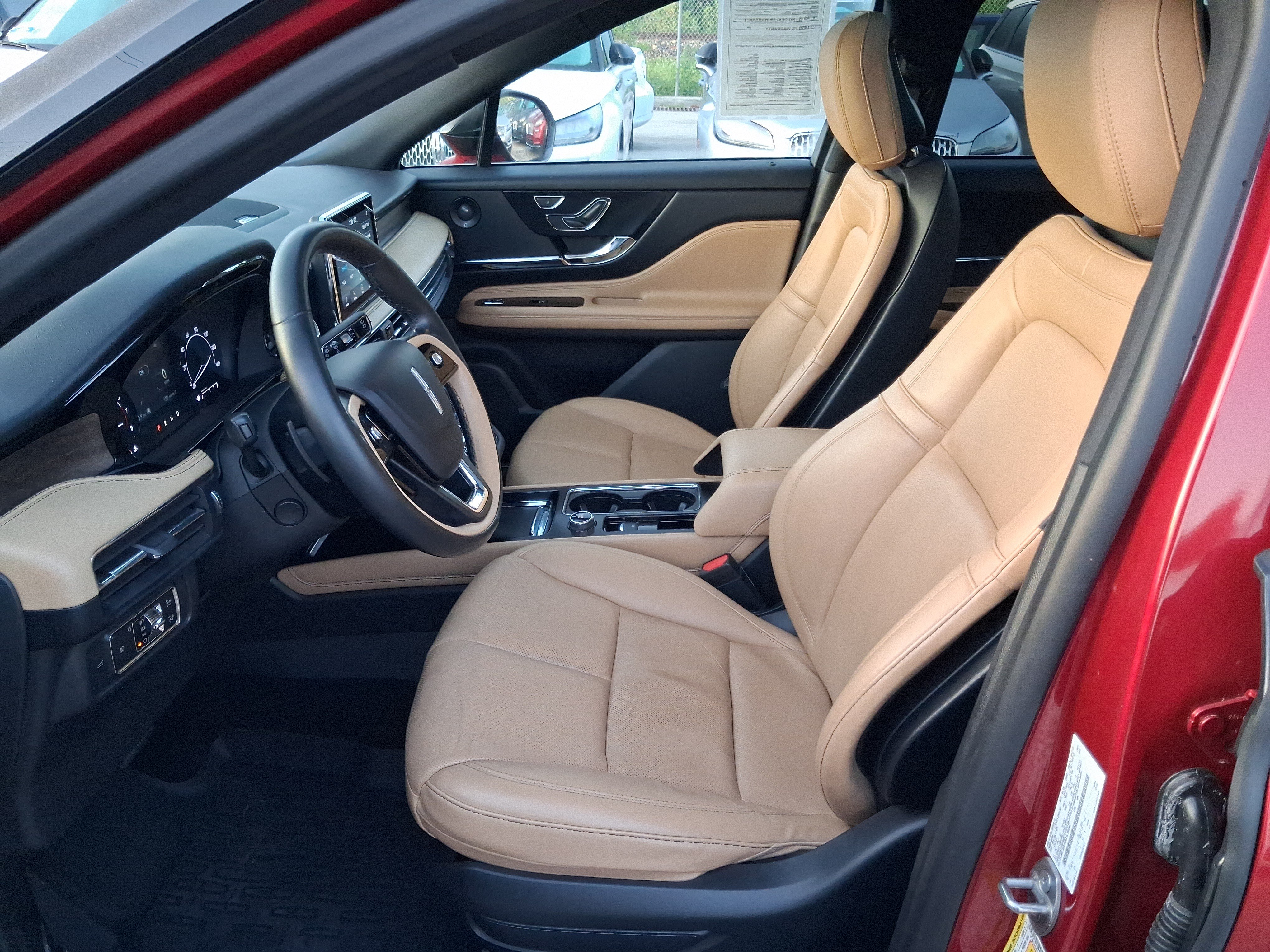 Used 2020 Lincoln Corsair Reserve FWD image 12