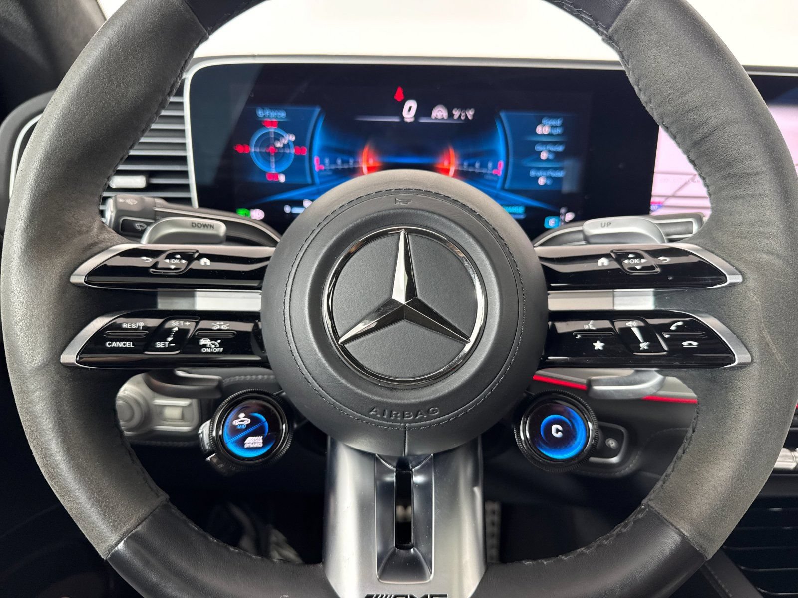 Used 2024 Mercedes-Benz GLE 63 AMG S image 24