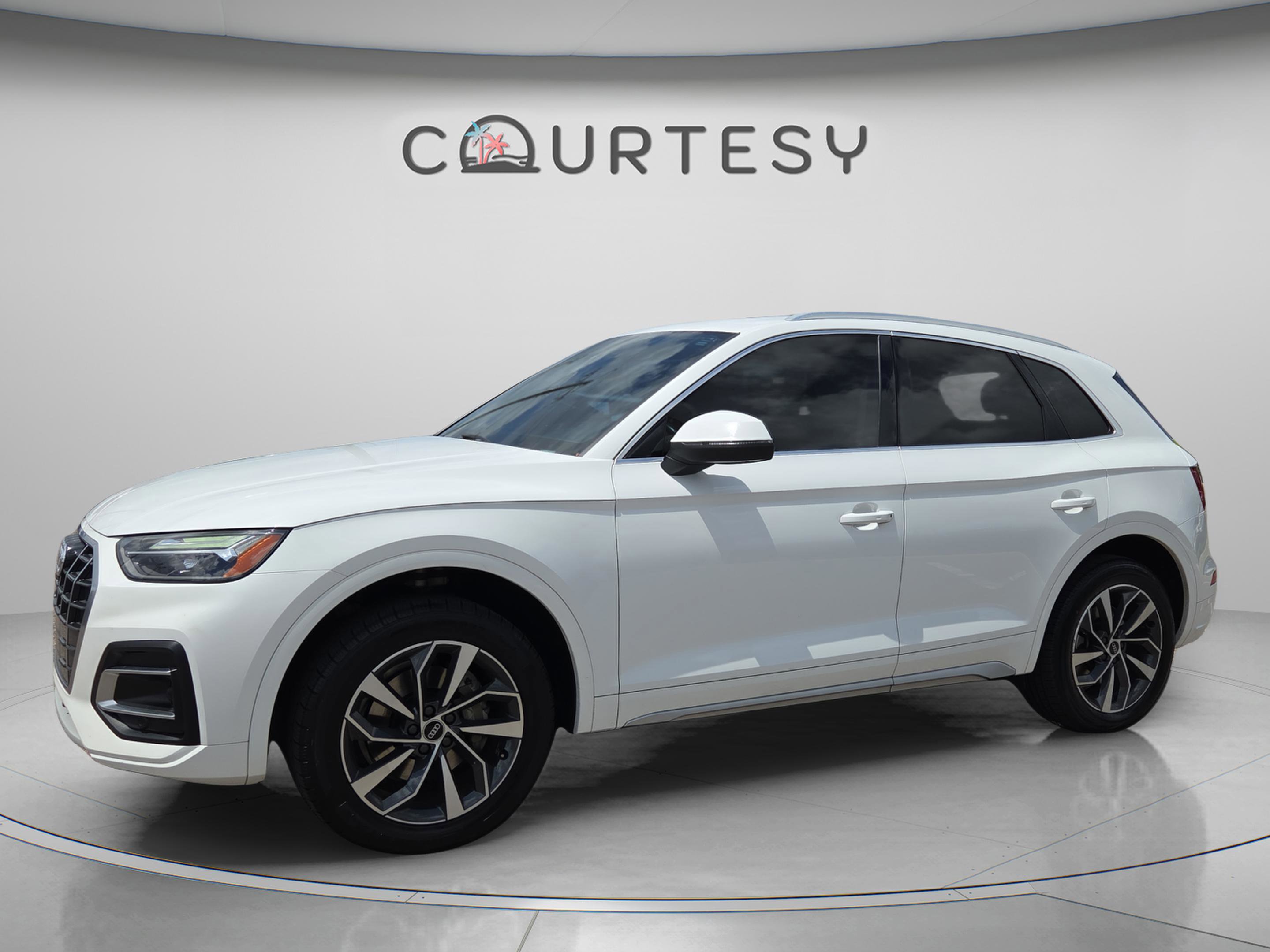 Used 2021 Audi Q5 2.0T Premium Plus AWD/4WD image 1