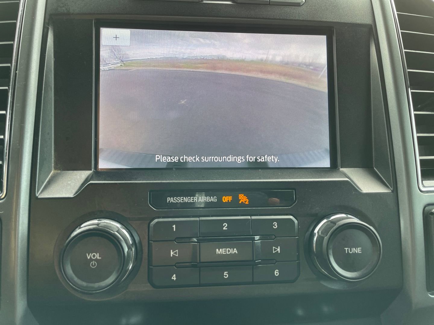 Used 2020 Ford F150 XLT w/ Trailer Tow Package AWD/4WD image 24