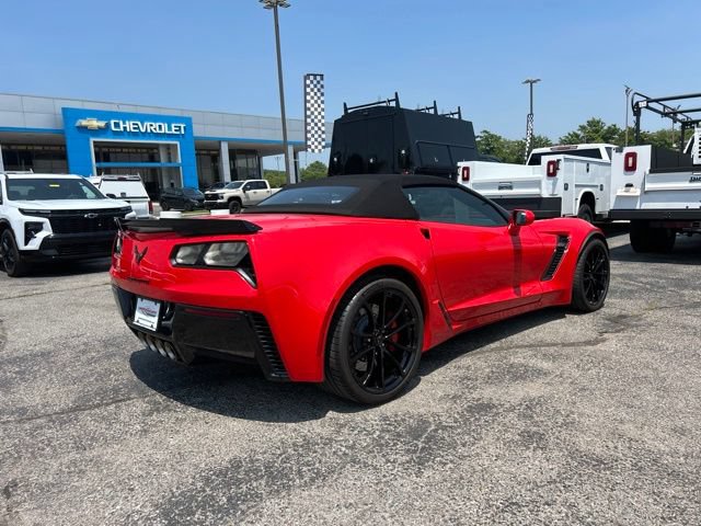 Used 2015 Chevrolet Corvette Z06 w/ 3LZ Preferred Equipment Group RWD image 3