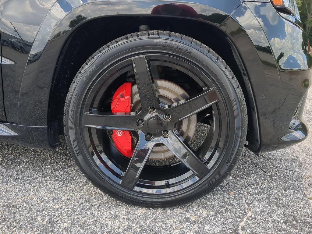 Used 2020 Jeep Grand Cherokee SRT AWD/4WD image 9