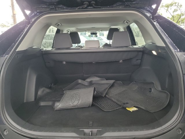 Used 2024 Toyota RAV4 XLE w/ Convenience Package FWD image 5