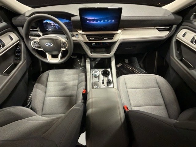 New 2026 Ford Explorer Active image 9