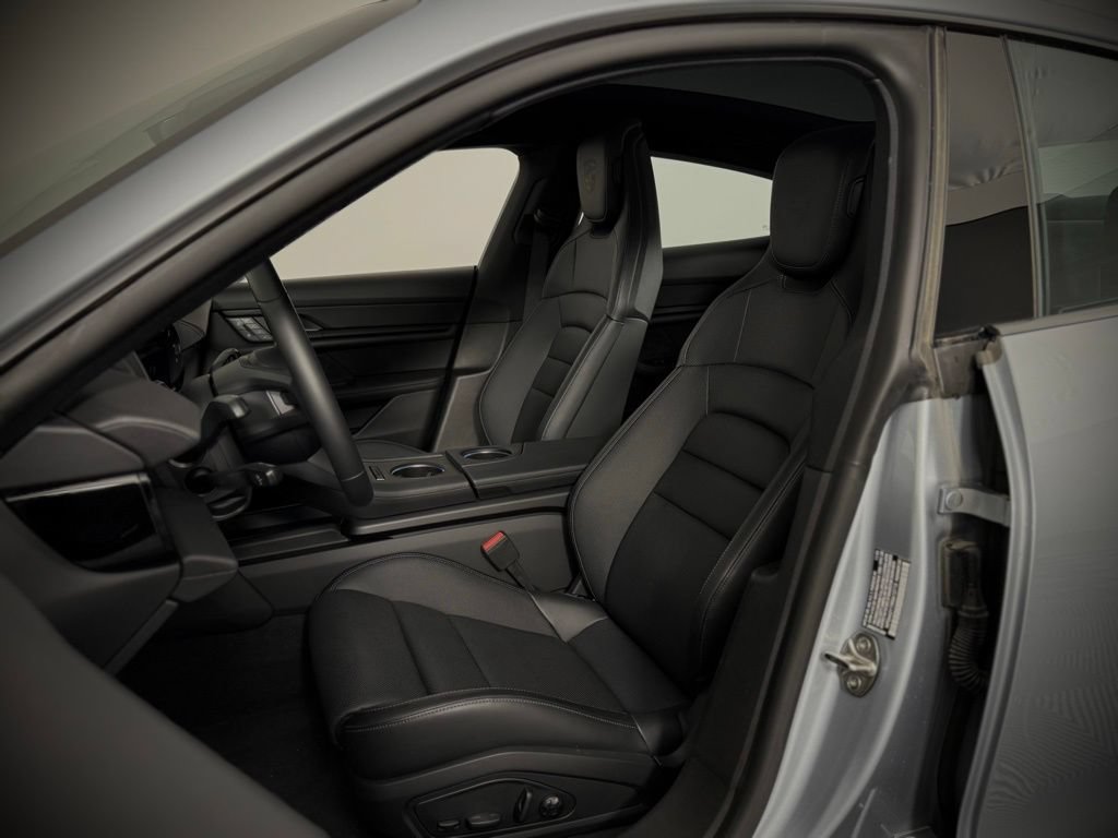 New 2024 Porsche Taycan RWD image 5