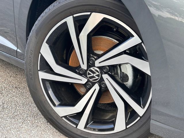 New 2026 Volkswagen Jetta SEL image 2