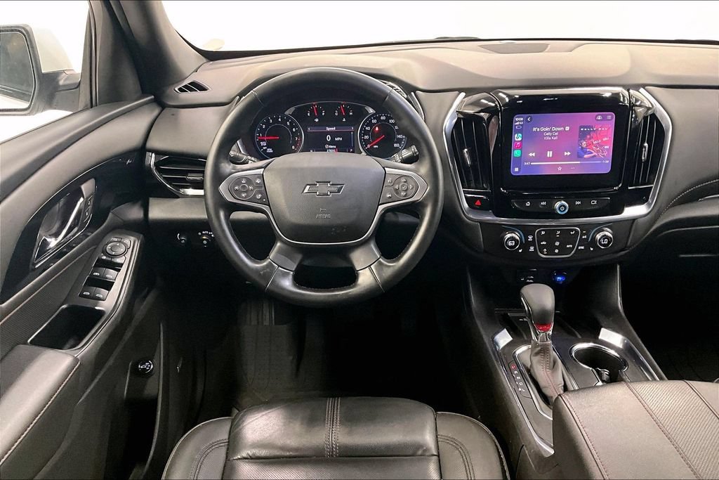 Used 2023 Chevrolet Traverse RS w/ LPO, Floor Liner Package AWD/4WD image 4