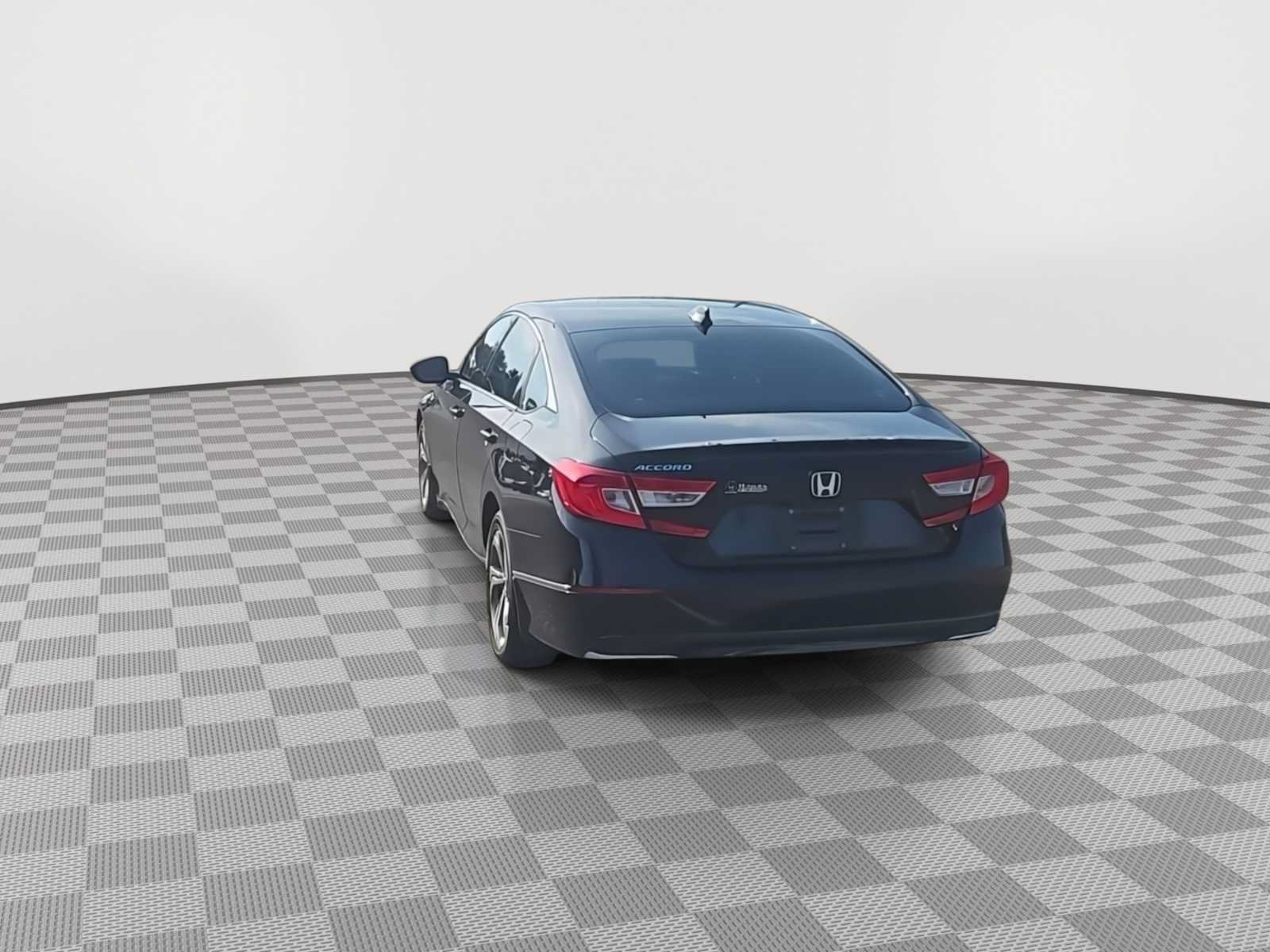 Used 2018 Honda Accord EX image 7