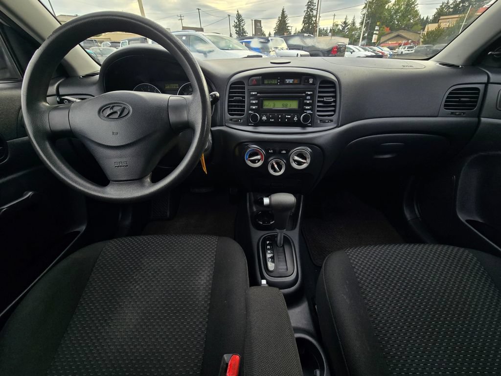 Used 2008 Hyundai Accent GS FWD image 18