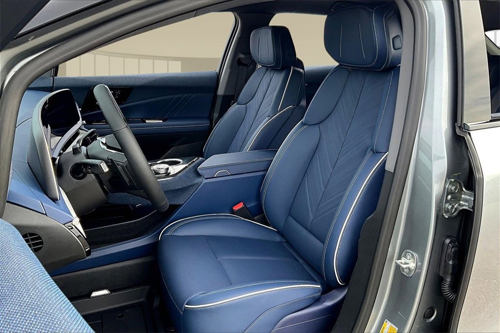 New 2026 Cadillac Optiq Sport 2 image 9