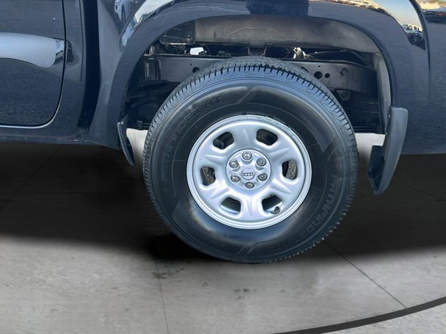 Used 2022 Nissan Frontier S AWD/4WD image 32