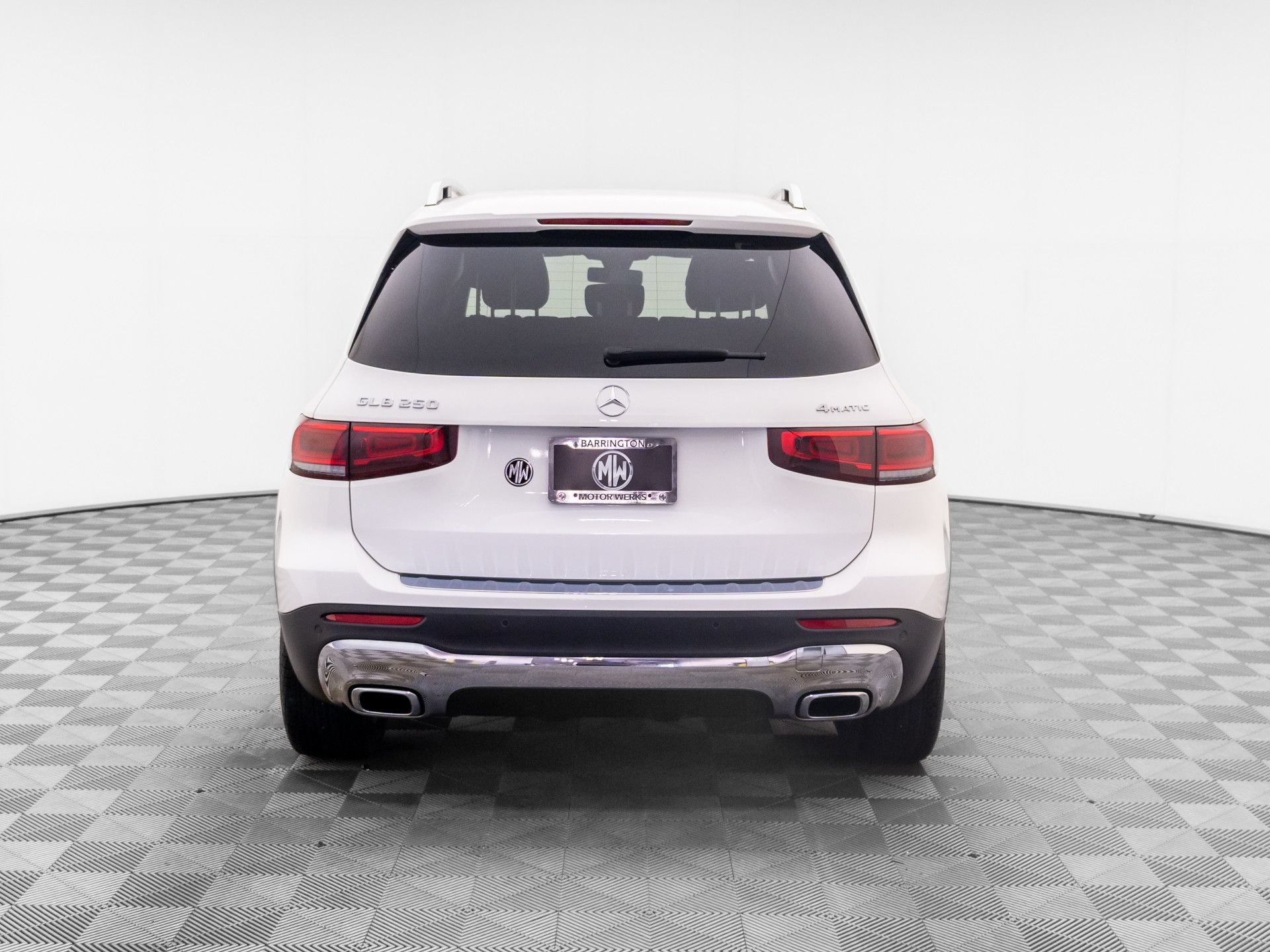 Used 2023 Mercedes-Benz GLB 250 4MATIC image 4