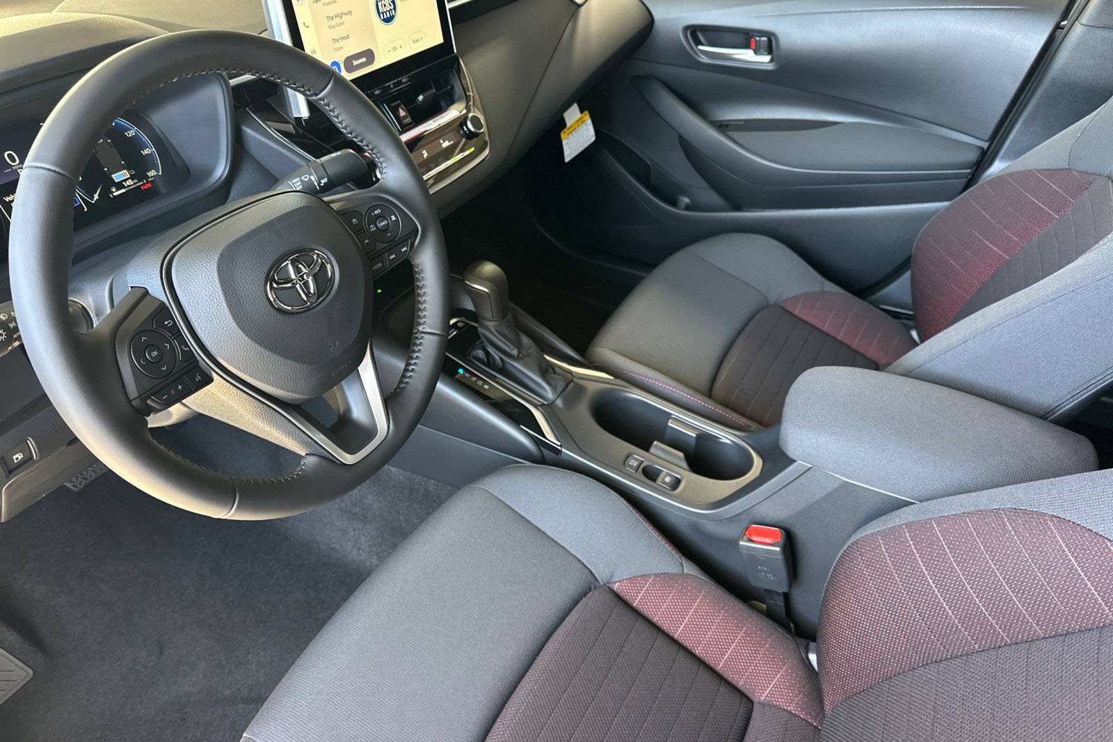 New 2027 Toyota Corolla SE FWD image 9