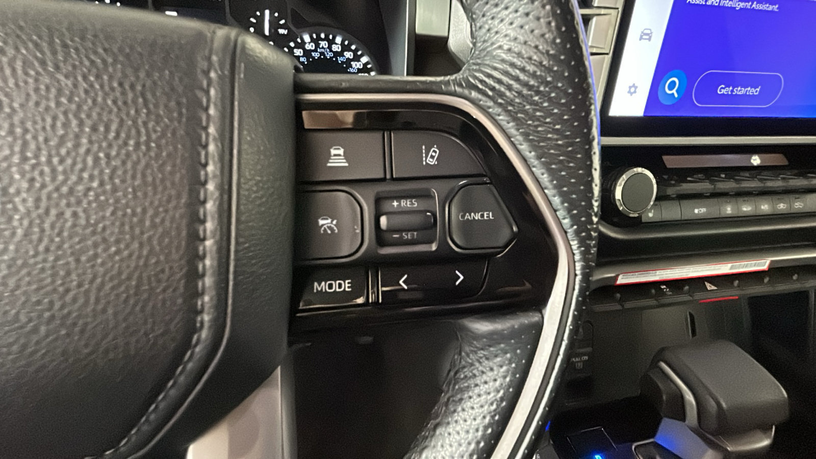 Used 2022 Toyota Tundra SR5 w/ SR5 Premium Package AWD/4WD image 21