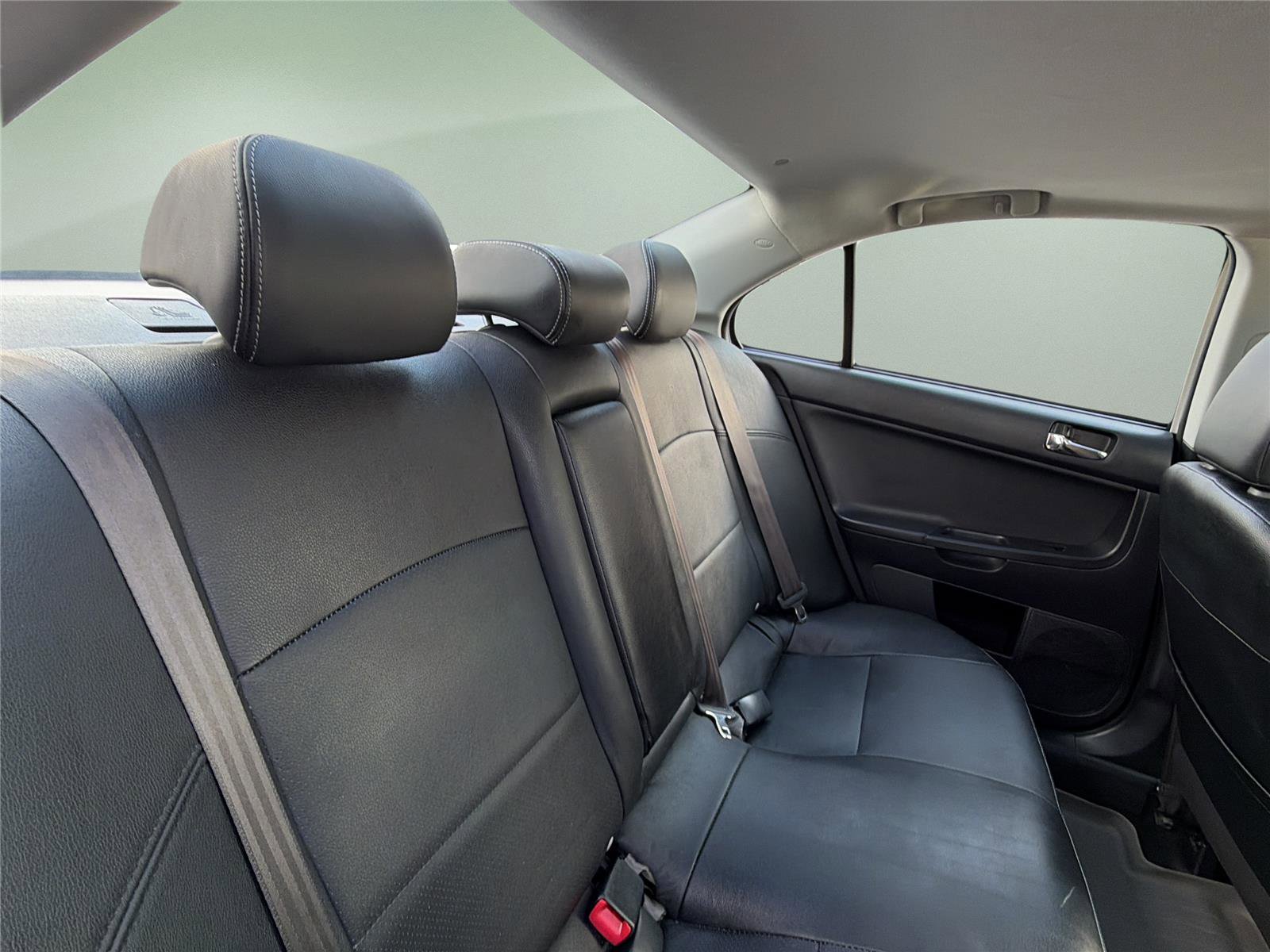 Used 2015 Mitsubishi Lancer Evolution MR image 32